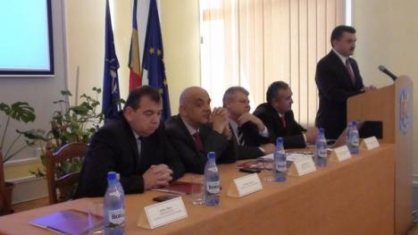 Ministrul Traian Igaş vine la Oradea, unde s-au adunat şi toţi şefii ISU din ţară